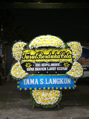 Papan Bunga Duka di Padang Bolak